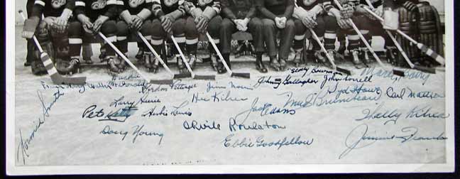 1936-37 Detroit Red Wings Stanley Cup Championship Hockey Team Signed Photo – JSA - Photo 2